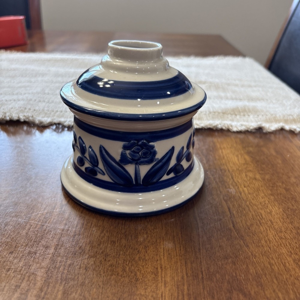 Vintage Lamplight Farms Base‎ only Floral Blue/White Ceramic fHurricane Oil Lamp